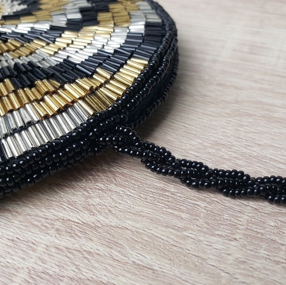 Vintage Glass Bead Purse - Picture 5 of 11